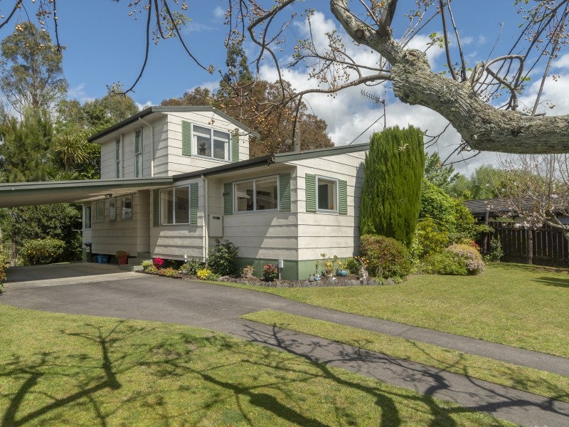 95 Townhead Crescent, Bethlehem, Tauranga - Carousel 1