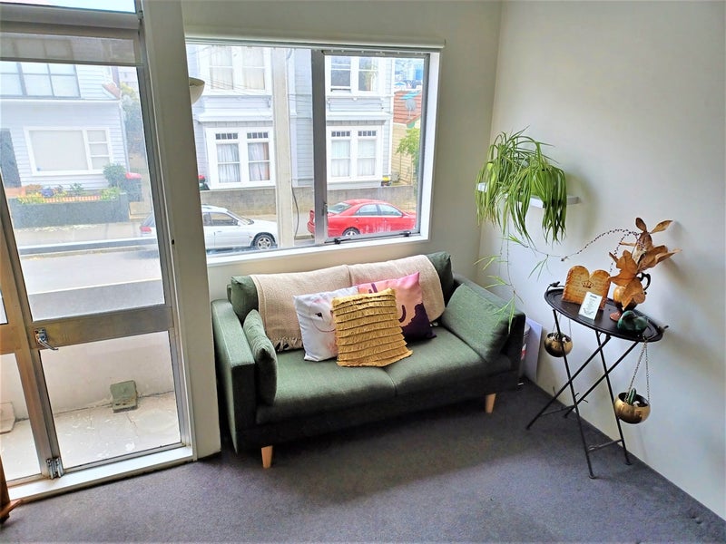 104/131 Brougham Street, Mount Victoria, Wellington - Carousel 2