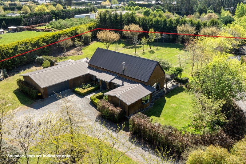 42 Ohoka Meadows Drive, Kaiapoi - Carousel 1