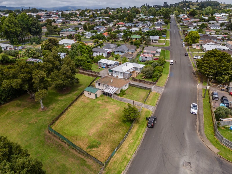 15 De Merle Street, Kaikohe, Kaikohe - Carousel 2