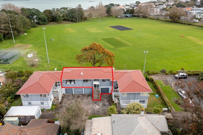 1/7 Eton Avenue, Devonport, Auckland - Carousel 1