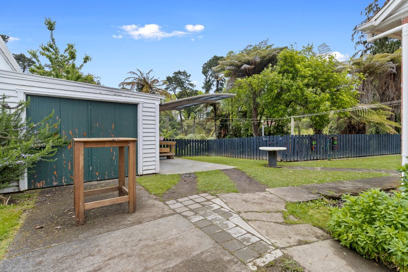 24 Valley Terrace, Hamilton Central, Hamilton - Carousel 13