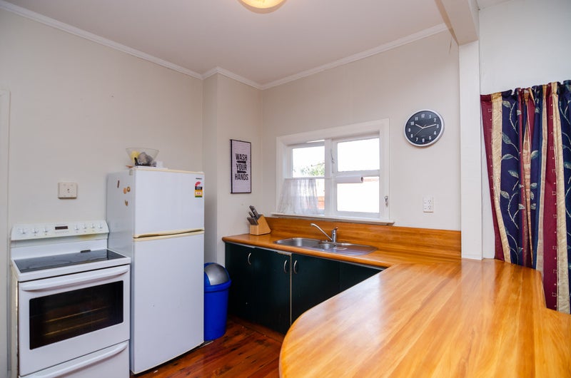 22 King Edward Street, Lansdowne, Masterton - Carousel 2