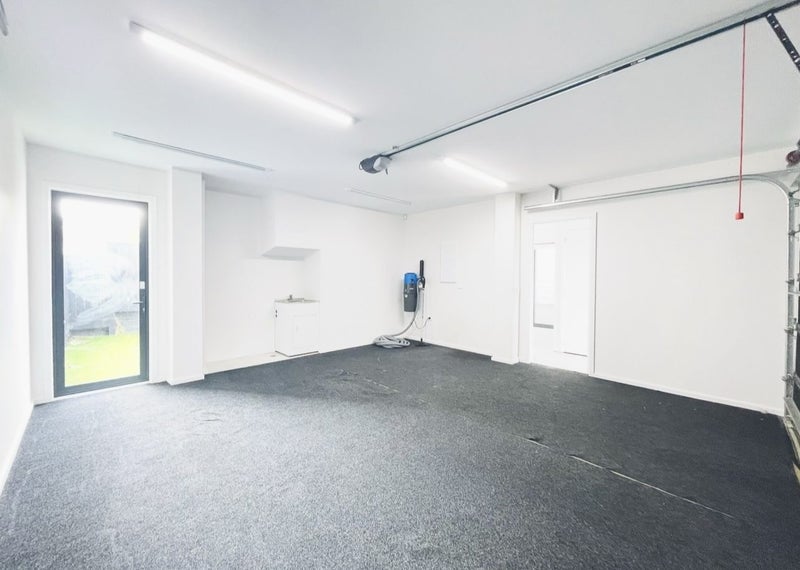 29C Patons Road, Howick, Auckland - Carousel 23