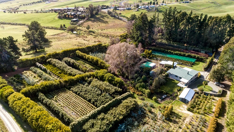 307 Pomona Road, Ruby Bay, Mapua - Carousel 2