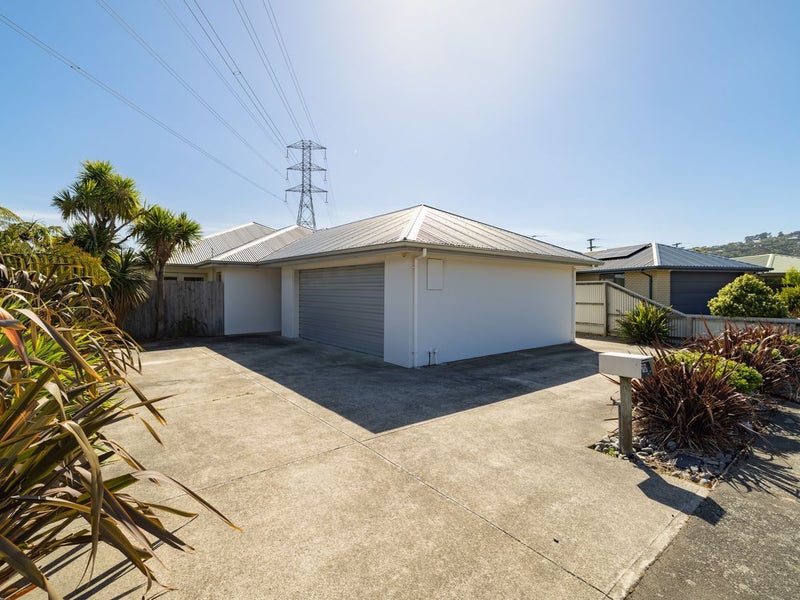 72 Mauger Drive, Heathcote Valley, Christchurch - Carousel 1
