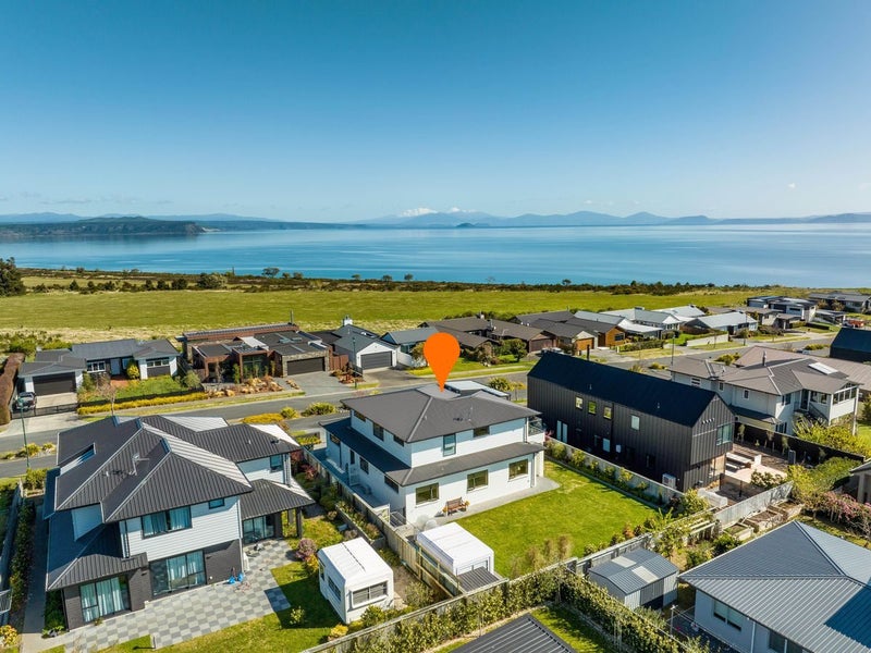 14 Victory Drive, Wharewaka, Taupo - Carousel 1