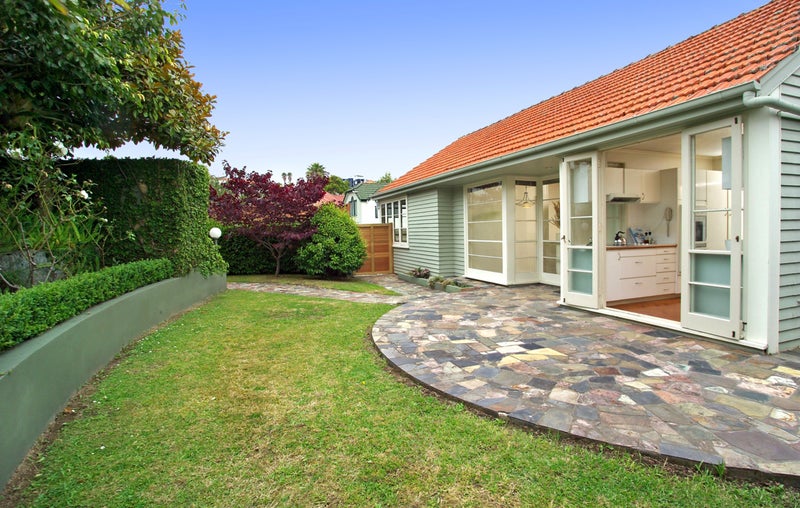145 Paritai Drive, Orakei, Auckland - Carousel 1