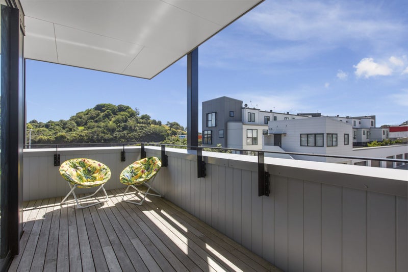 101/1 Kimiora Street, Three Kings, Auckland - Carousel 1