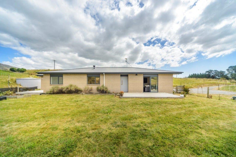 149 Albert Road, Tokomaru, Palmerston North - Carousel 1