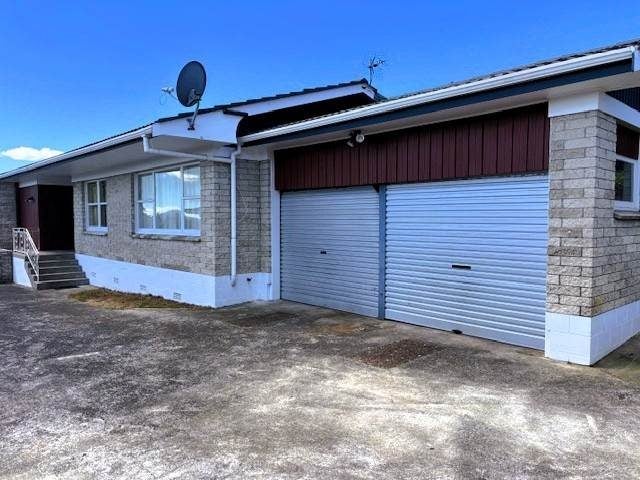 53 Willoughby Avenue, Howick, Auckland - Carousel 6