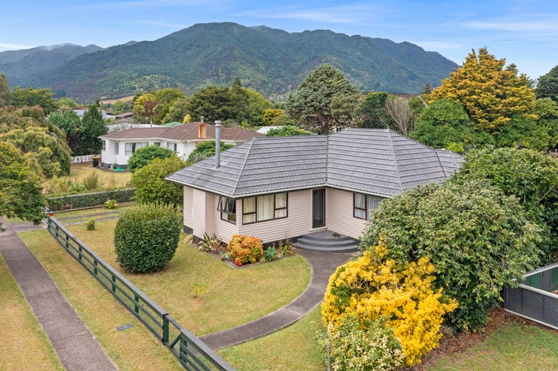 1 Hanna Street, Te Aroha, Te Aroha - Carousel 1