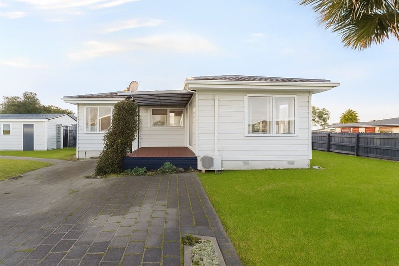 2/17 Trimdon Street, Randwick Park, Auckland - Carousel 2