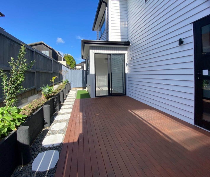 10 Pax Avenue, Forrest Hill, Auckland - Carousel 14