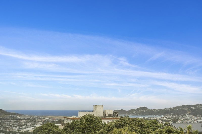 12 Rangitane Street, Maupuia, Wellington - Carousel 13