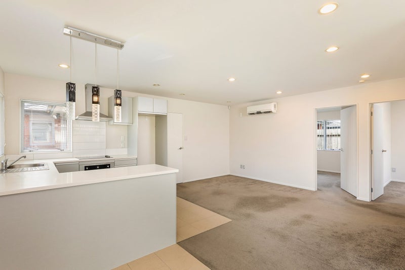 16/68 Fonteyn Street, Avondale, Auckland - Carousel 2