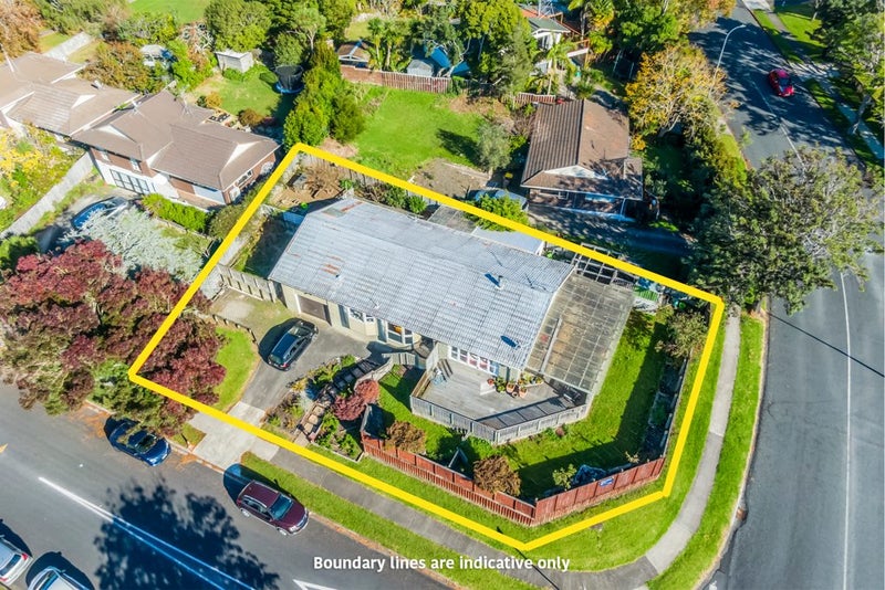 1 Mirrabooka Avenue, Botany Downs, Auckland - Carousel 2