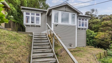 6 Hinau Road, Hataitai, Wellington - Carousel 1