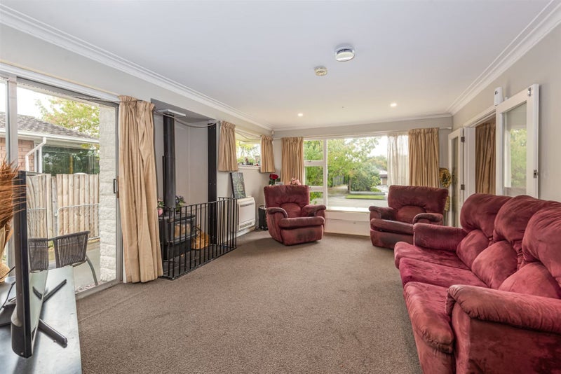 37 Kent Lodge Avenue, Avonhead, Christchurch - Carousel 2