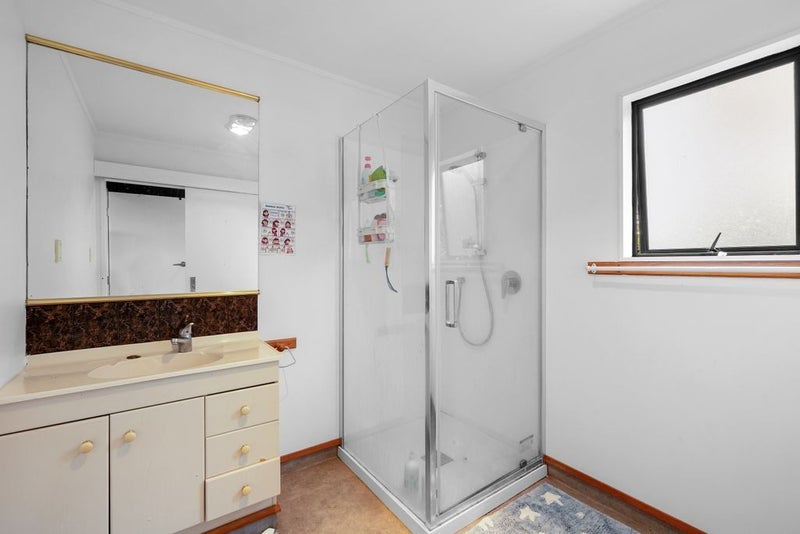 27 Salcombe Terrace, Welbourn, New Plymouth - Carousel 12