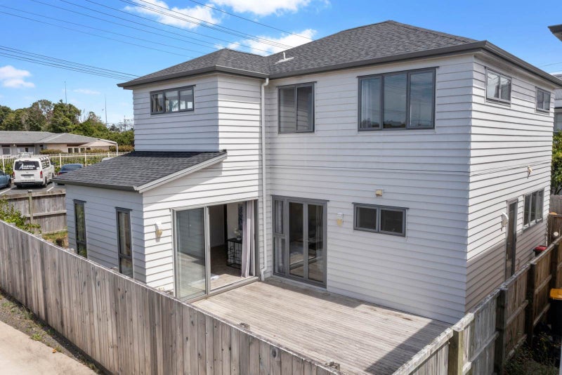 12A Bass Road, Albany, Auckland - Carousel 2