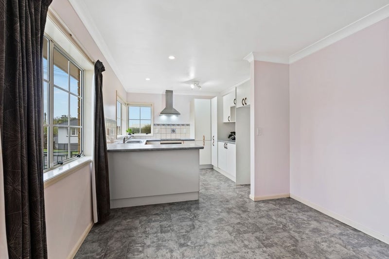 3/1 Sierra Avenue, Kamo, Whangarei - Carousel 2