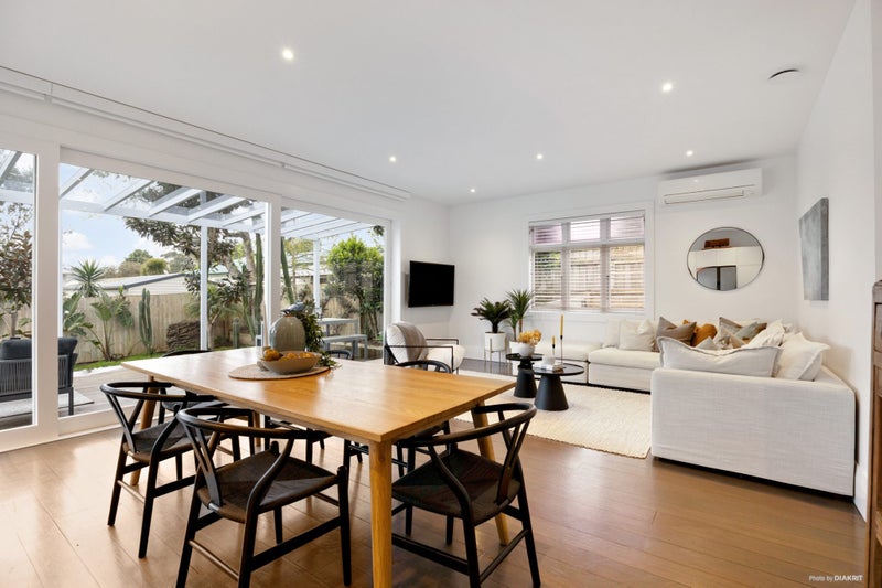 26 Jubilee Avenue, One Tree Hill, Auckland - Carousel 2