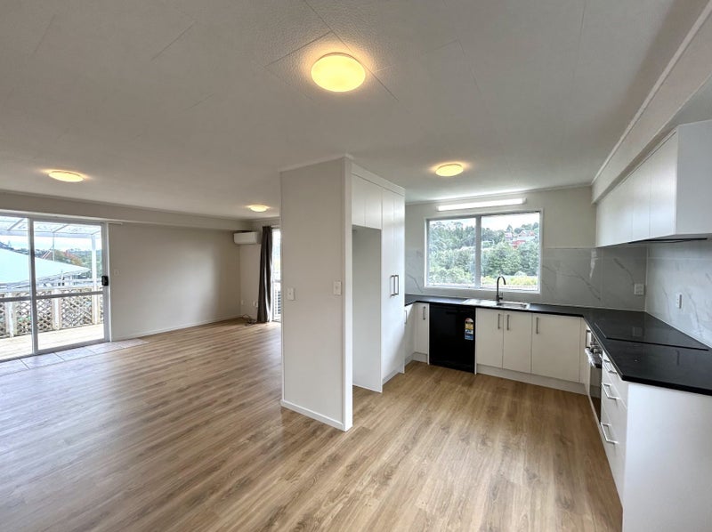 2/127 Spinella Drive, Bayview, Auckland - Carousel 2