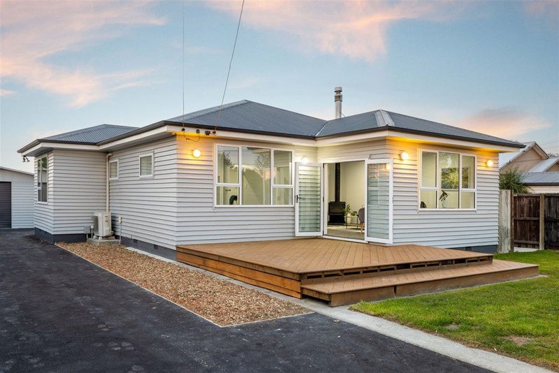 1/8 Domain Terrace, Spreydon, Christchurch - Carousel 1
