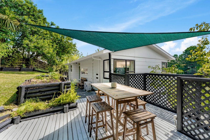 14 Awaruku Road, Torbay, Auckland - Carousel 2