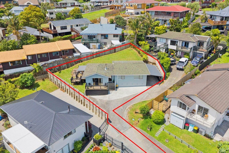 1/55 Lewisham Street, Highland Park, Auckland - Carousel 1