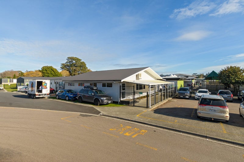 15A Sinclair Street, Greerton, Tauranga - Carousel 16
