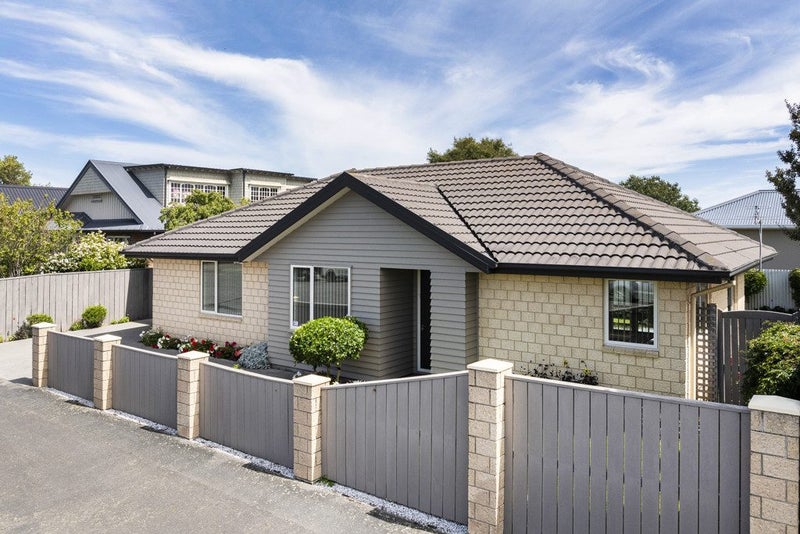 1 Strauss Place, Somerfield, Christchurch - Carousel 20