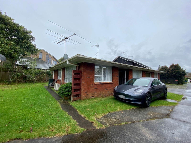 4/8 Atherton Road, Epsom, Auckland - Carousel 2