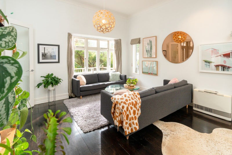 17 Honiana Te Puni Street, Aro Valley, Wellington - Carousel 1