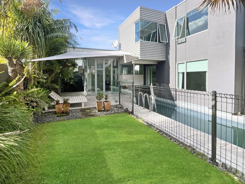 614A Mount Albert Road, Royal Oak, Auckland - Carousel 1
