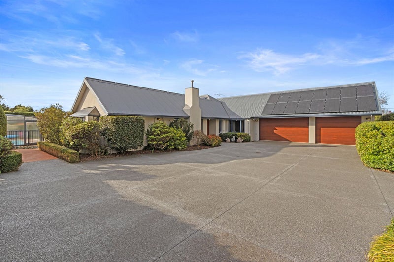 4 Westall Lane, Avonhead, Christchurch - Carousel 2