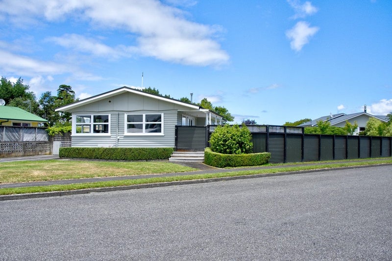 29 Daniell Street, Solway, Masterton - Carousel 24