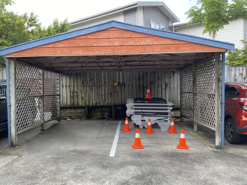 3/9 John Jennings Drive, Oteha, Auckland - Carousel 12