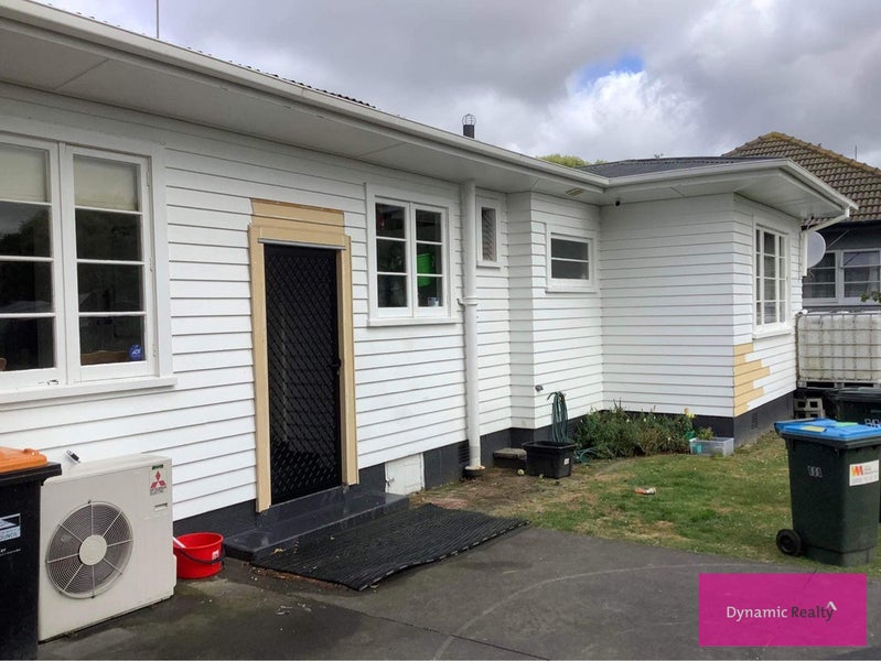 166 Botanical Road, Takaro, Palmerston North - Carousel 20