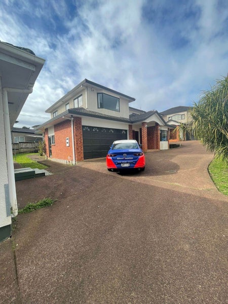 19A Clinker Street, Three Kings, Auckland - Carousel 1