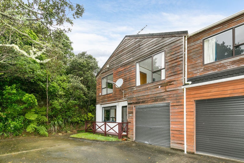 43B Lyndfield Lane, Newlands, Wellington - Carousel 15