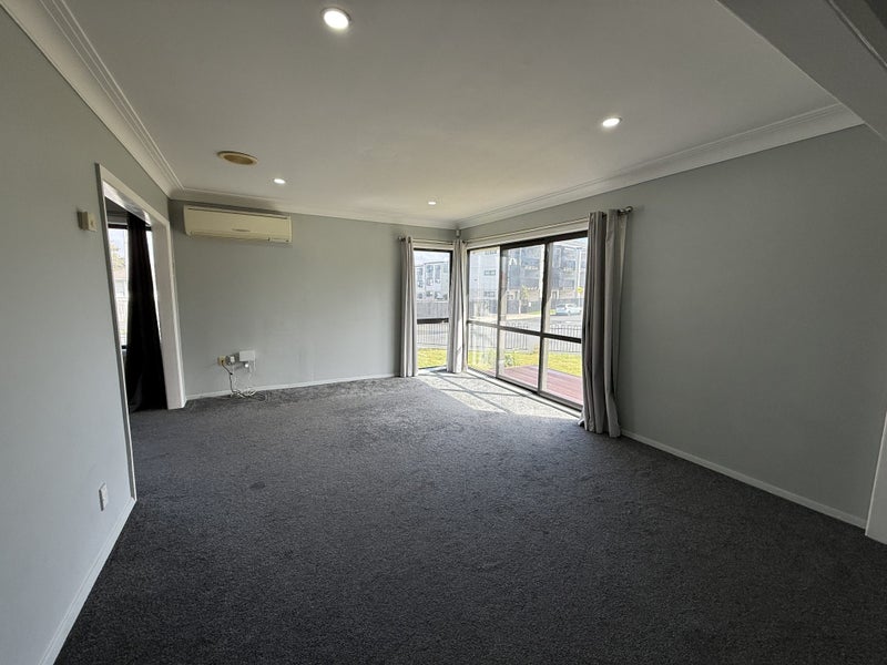 30 McAnnalley Street, Manurewa East, Auckland - Carousel 2