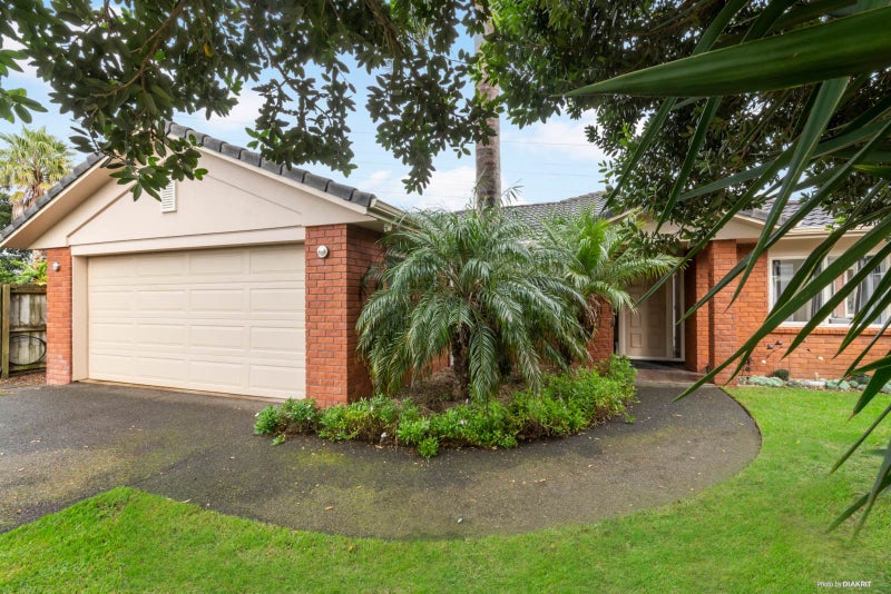 19 Waione Court, Takanini, Auckland - Carousel 1