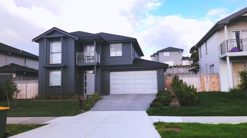 68 Mackay Drive, Greenhithe, Auckland - Carousel 1