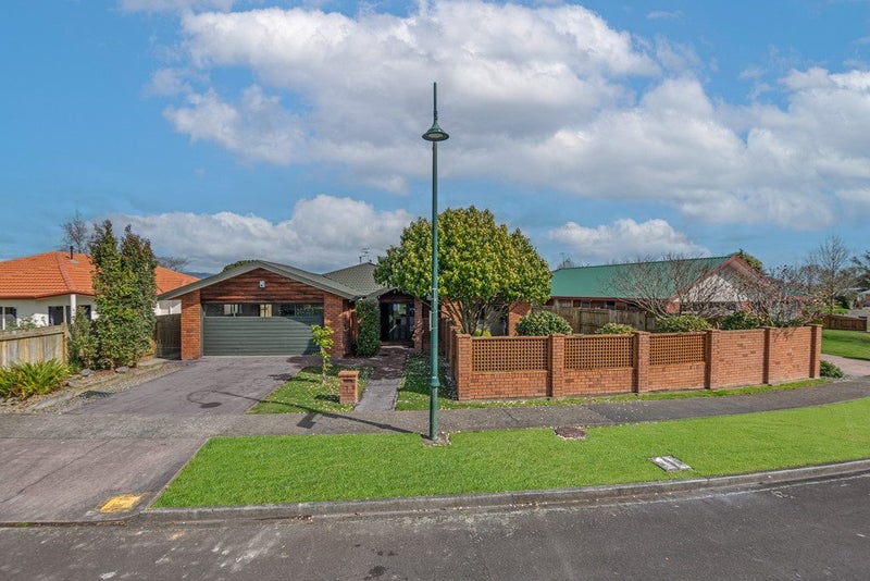 7 Strachan Way, Highbury, Palmerston North - Carousel 2