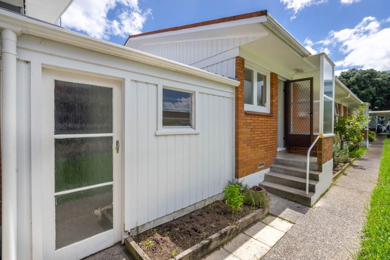 3/26 Bute Road, Browns Bay, Auckland - Carousel 13