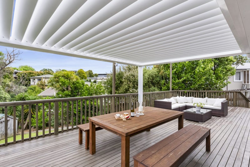 7 Trelawn Place, Cockle Bay, Auckland - Carousel 2