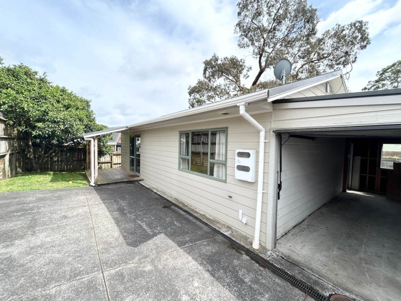 14 Lendic Avenue, Henderson, Auckland - Carousel 2