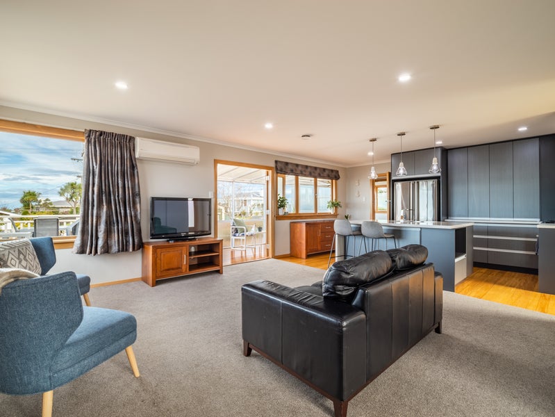 43 Gilkison Street, Halfway Bush, Dunedin - Carousel 2